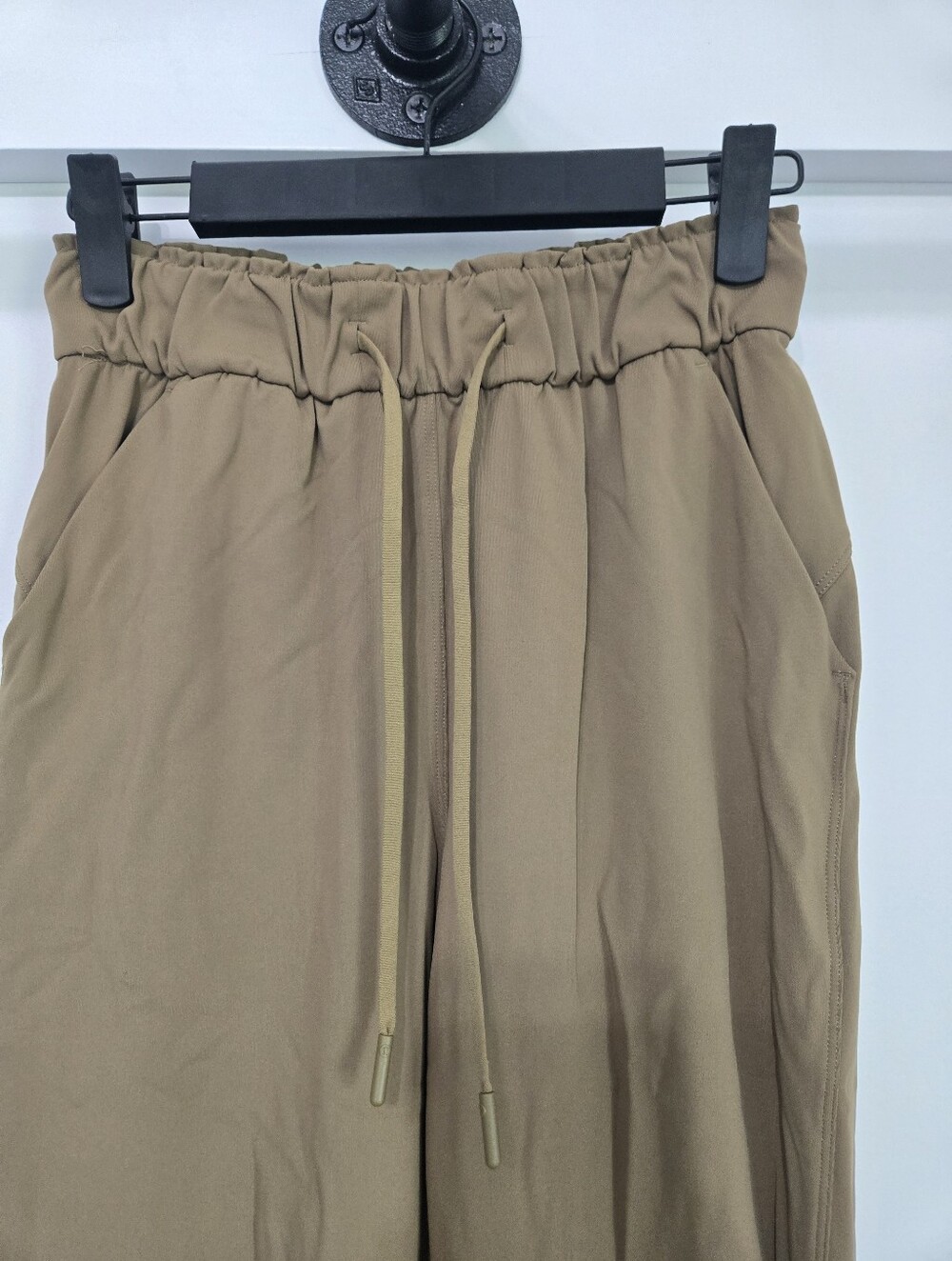 Lululemon Stretch High-Rise Jogger Pant *Full Length Artifact Size 2 - Picture 2 of 6